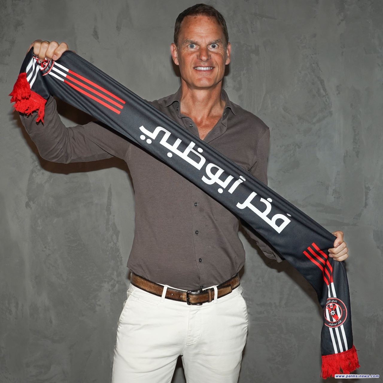 رسميا .. فرانك دي بور مدربا لنادي الجزيرة الإماراتي