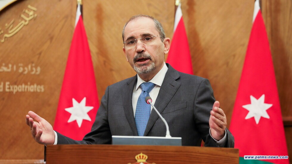 عاجل    وزير الخارجية الأردني "للأسف الأمور لا تبدو أنها ذاهبة باتجاه تهدئة في غزة، وهو ما يدفعنا للمزيد من العمل"