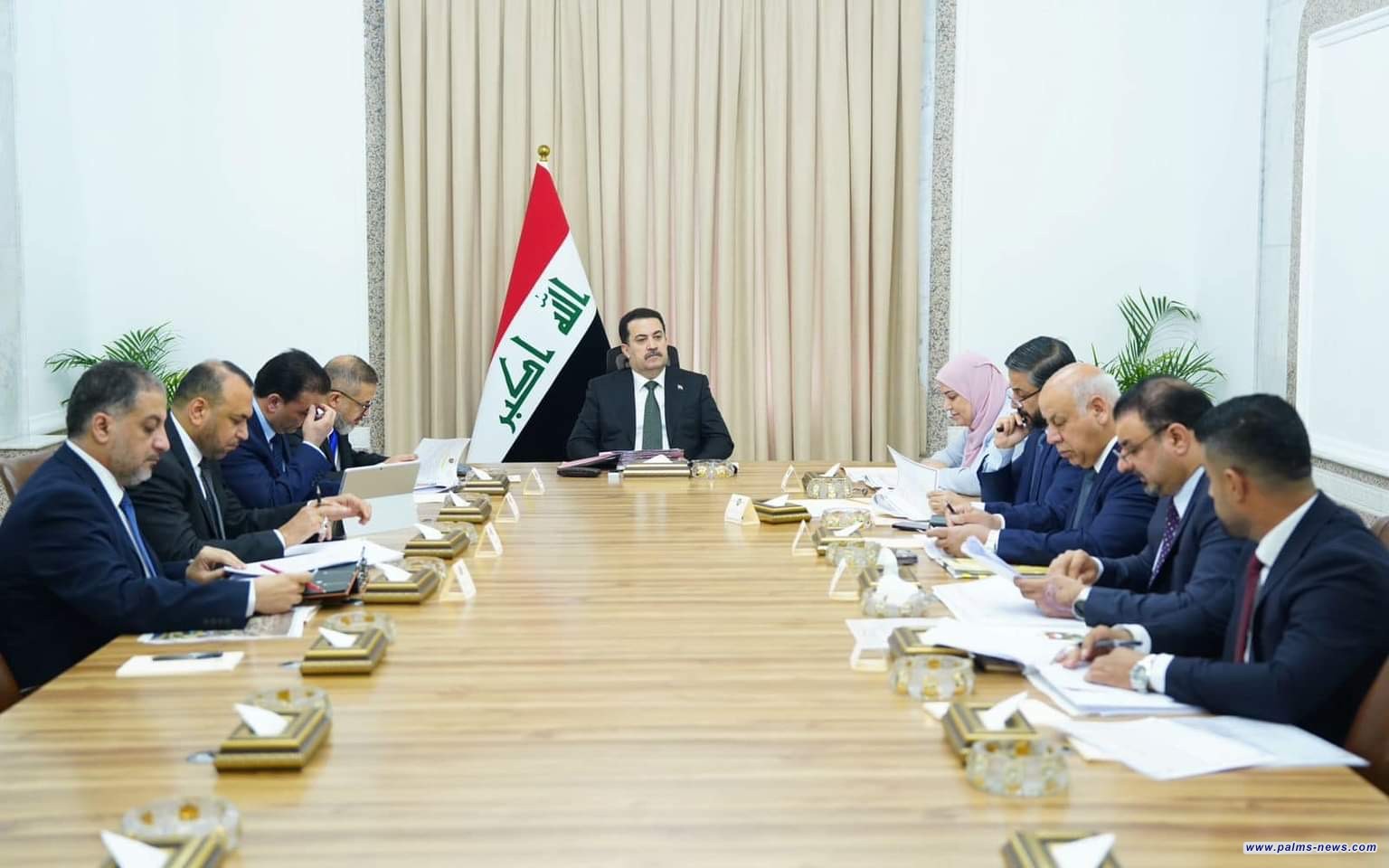 السوداني : نؤكد على ضرورة إيجاد قنوات وآليات لخلق الانسجام والتواصل بين الشباب العراقي