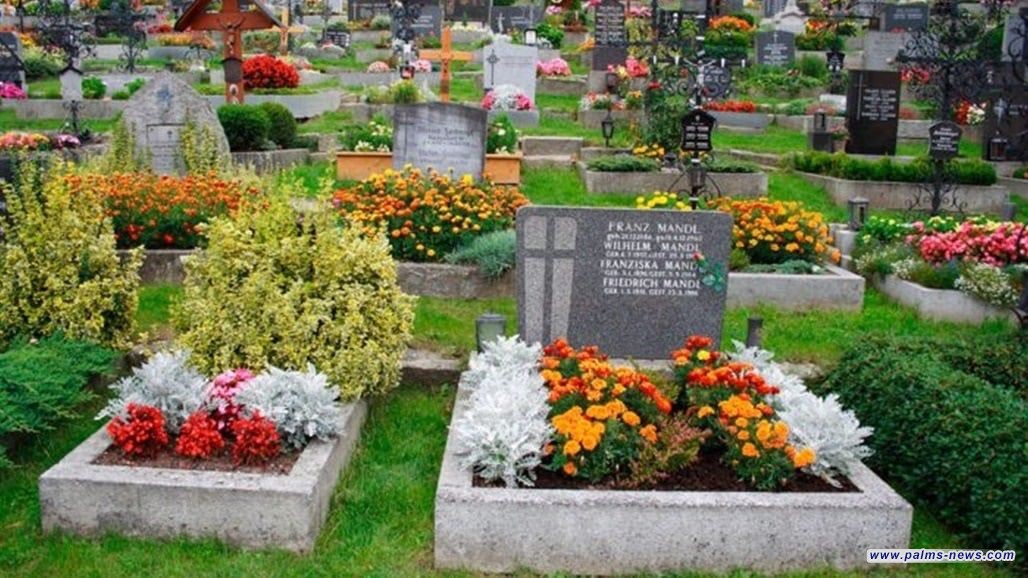 لصوص ينهبون أكثر من 200 قبر