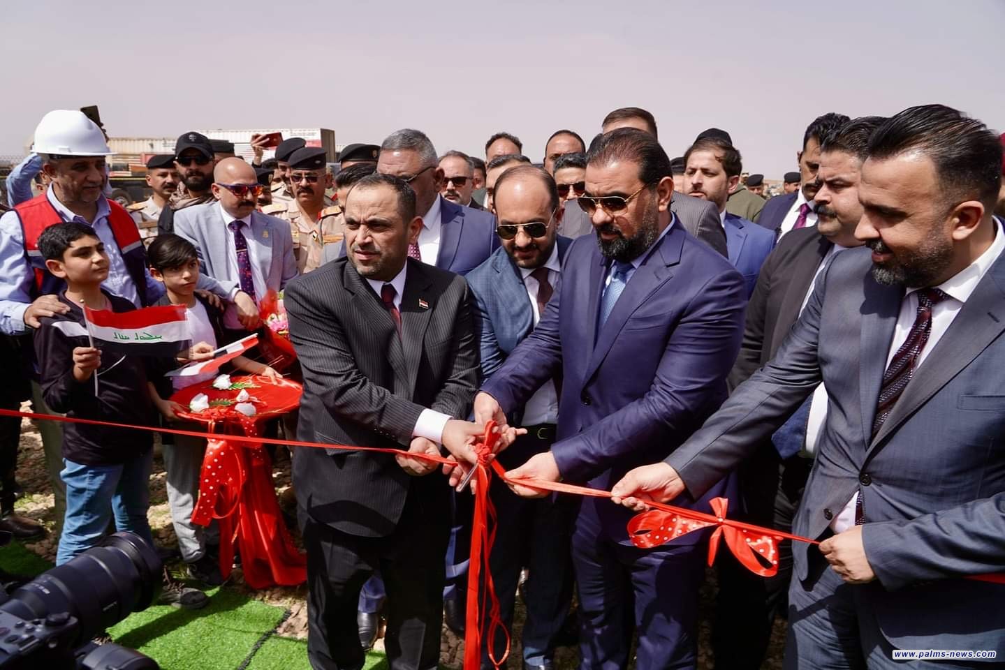 العراق يفتتح خط الربط الكهربائي مع ألاردن في مرحلته الأولى