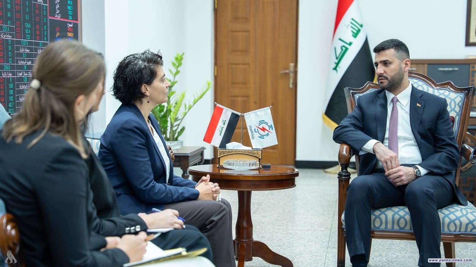 وزير الكهرباء يؤكد أهمية استكمال مشاريع شركة سيمنز ودعم المنظومة الكهربائية