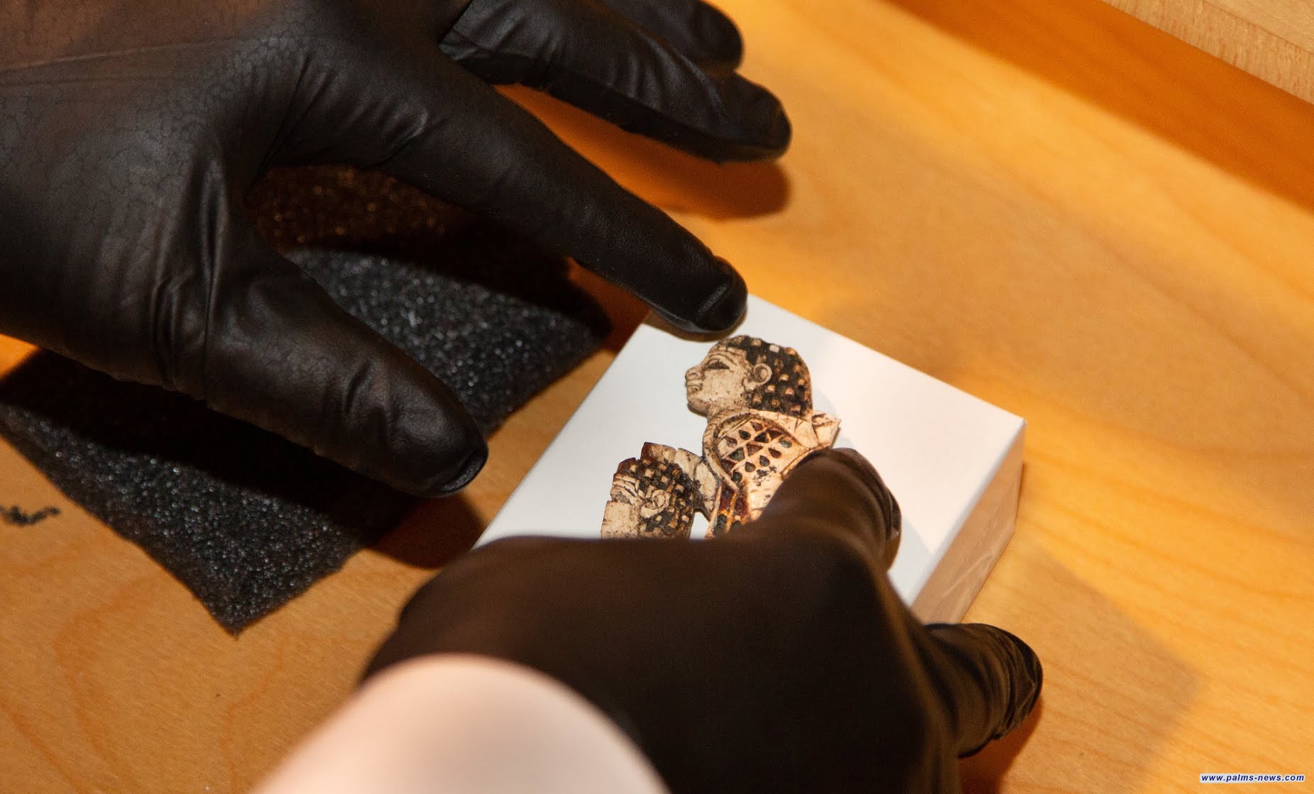 العراق يستعيد قطعة أثرية عمرها (2700) عام