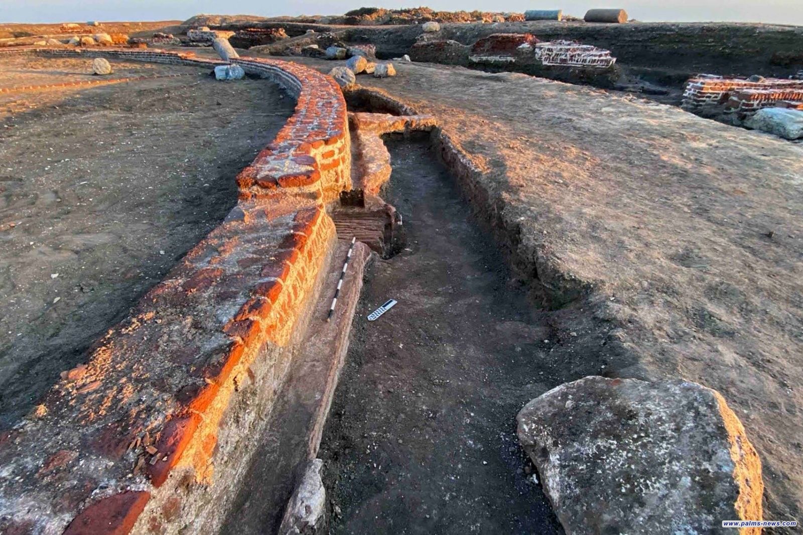 اكتشاف معبد مائي فريد في تل الفرما يعود للعصر الهلنستي في مصر