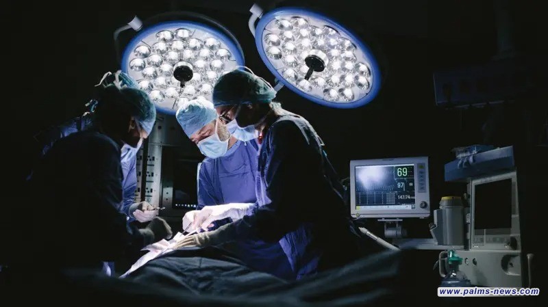 الطب يوثّق حالات خلقية نادرة.. وُلدَ بأعضاء في غير موضعها وآخر تحرّك قلبه بسبب نوبات السعال