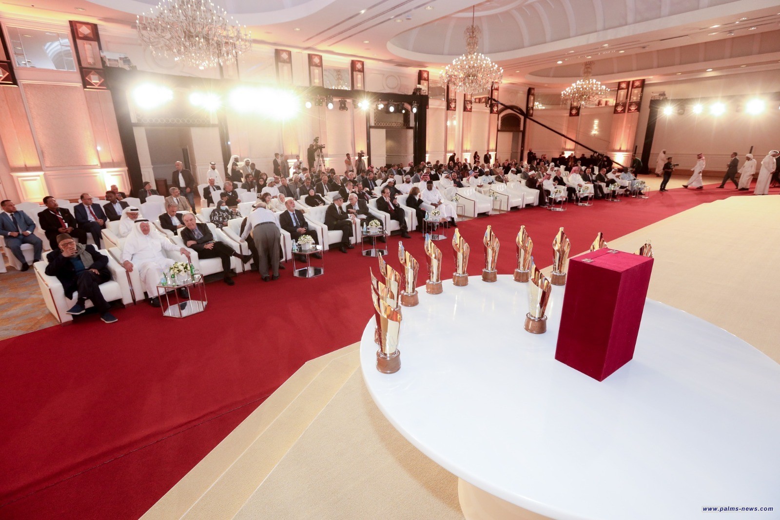 جائزة الدوحة للكتاب العربي تعلن دورتها التأسيسية و تحتفي بالكتاب ونخبة من المثقفين العرب