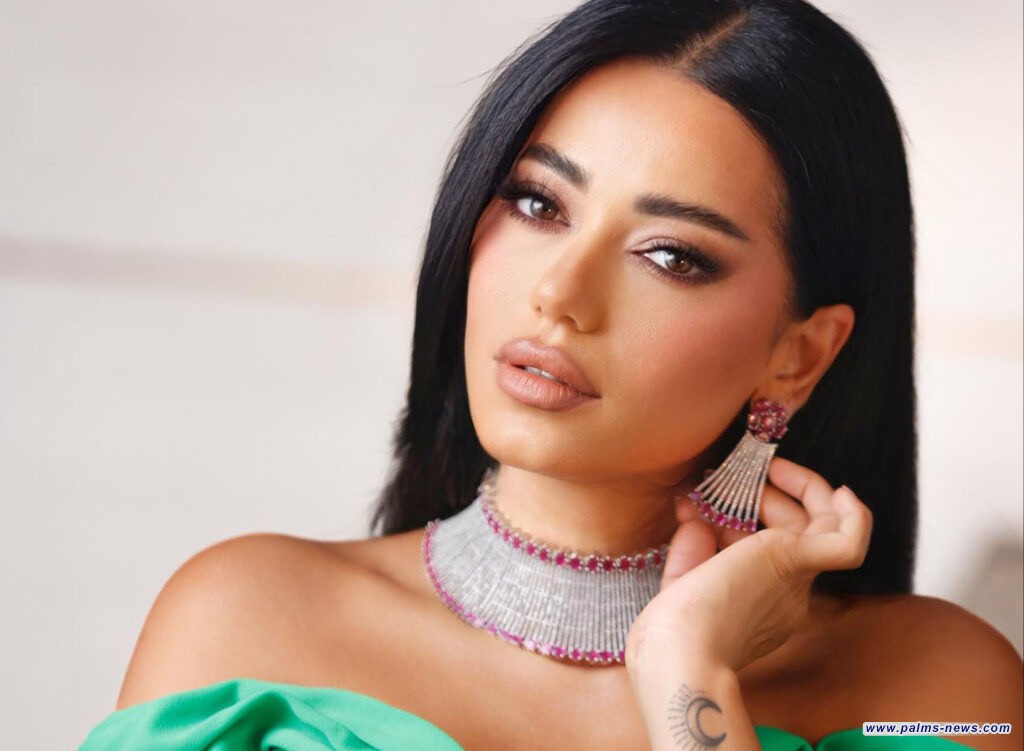 رحمة رياض تفجع برحيل شقيقتها من والدها