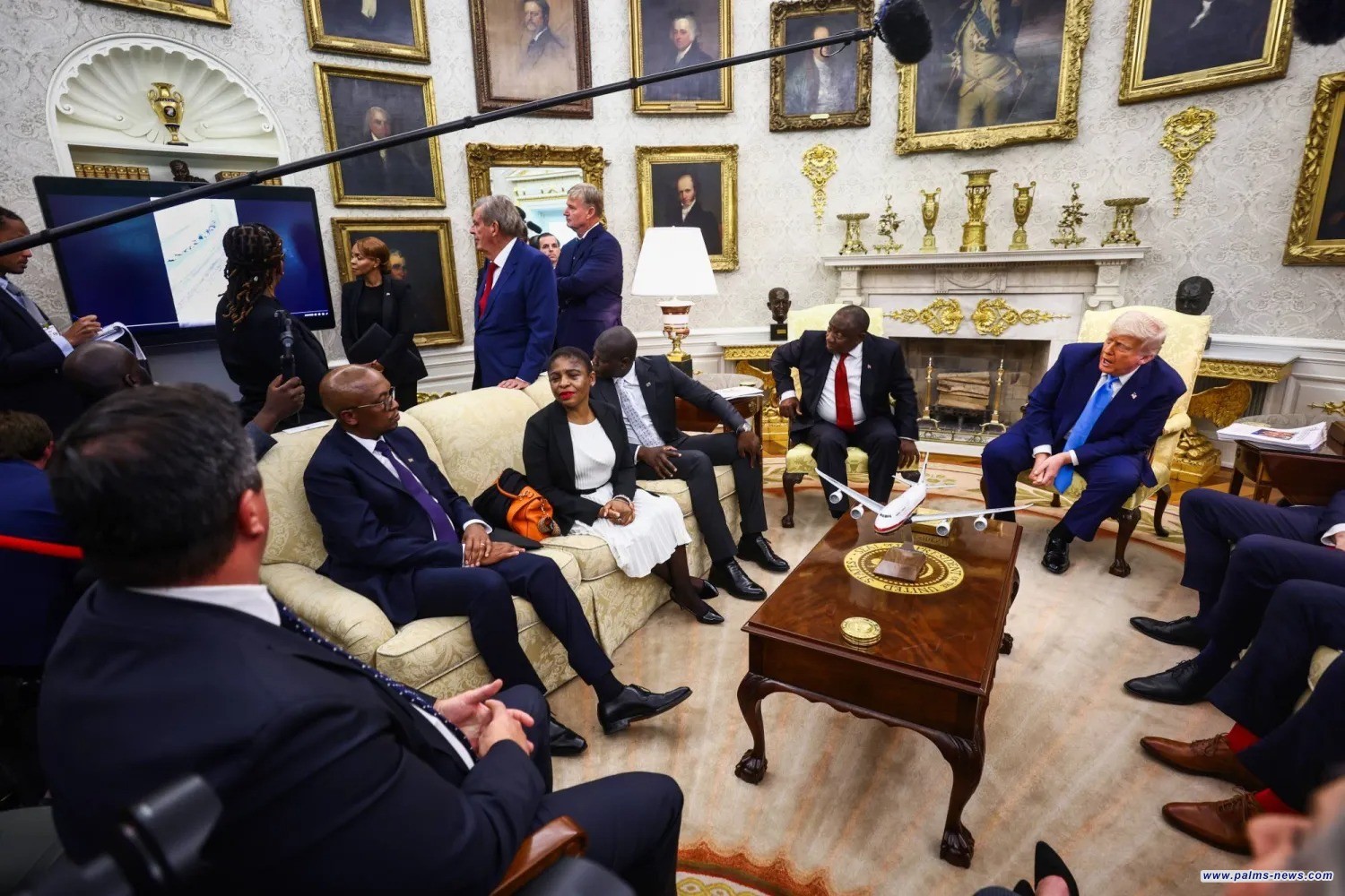 "فخاخ" المكتب البيضاوي قد تدفع القادة الأجانب بالتفكير مرتين قبل دخوله