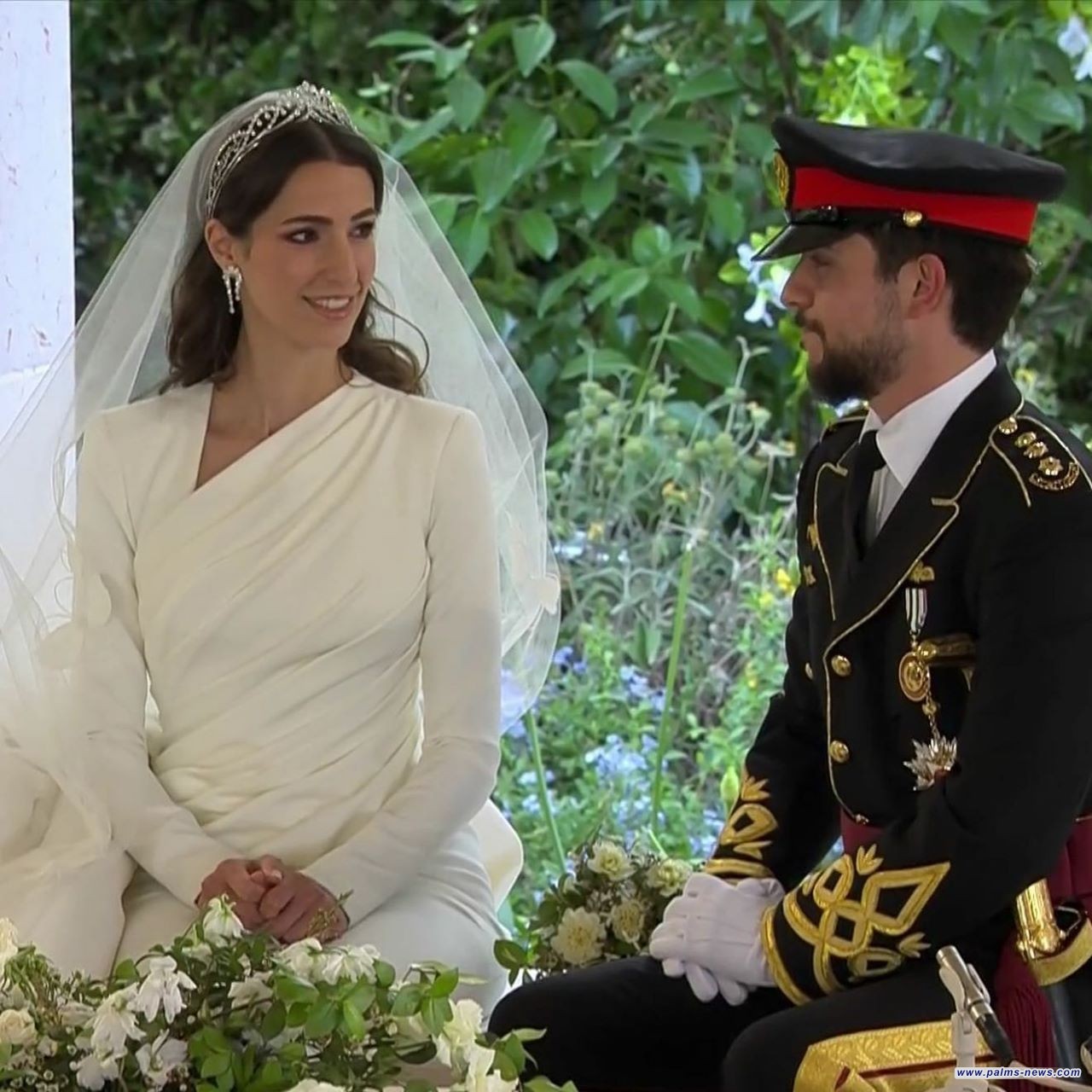 عقد قران ولي عهد الأردن الحسين بن عبدالله و رجوة آل سيف