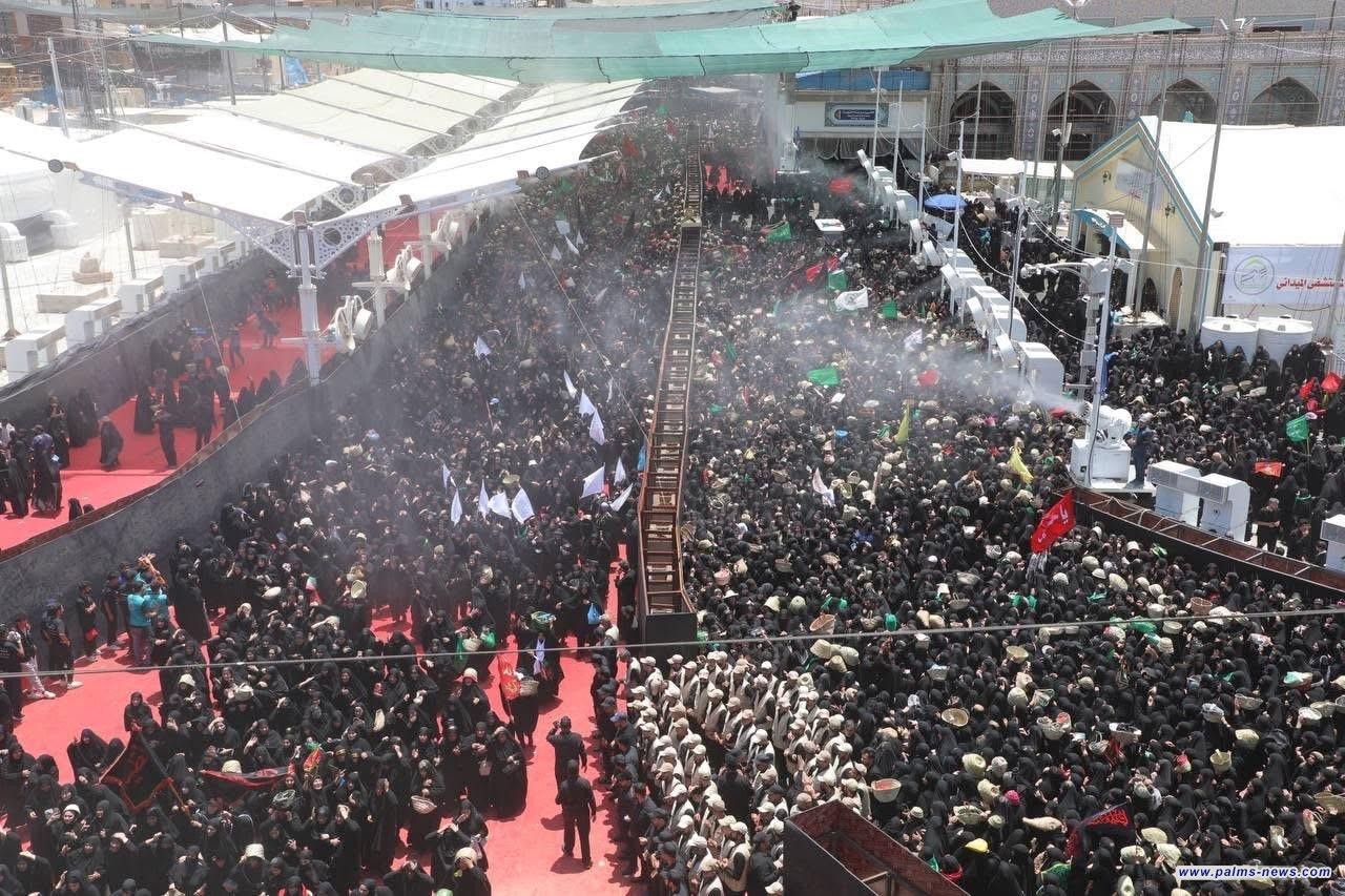 تتقدمهم النساء، عشيرة بني أسد يقصدون مرقد الإمام الحسين (عليه السلام) لإحياء مراسم ذكرى دفن الاجساد الطاهرة.