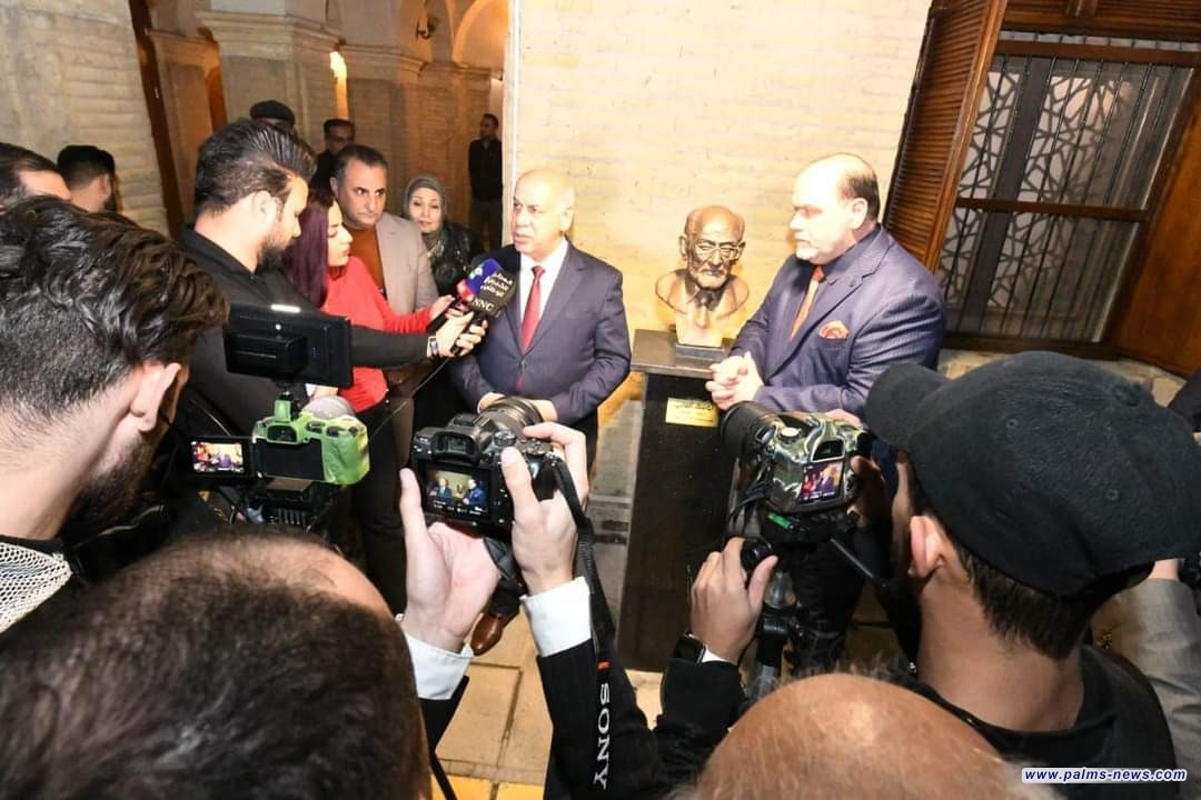 افتتاح تمثال العاني وجدارية المشايخي