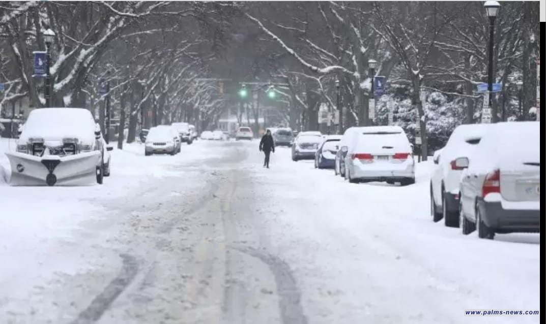 العاصفة الثلجية التي تضرب الولايات المتحدة تسببت بمقتل 25 شخصاً حتى الساعة
