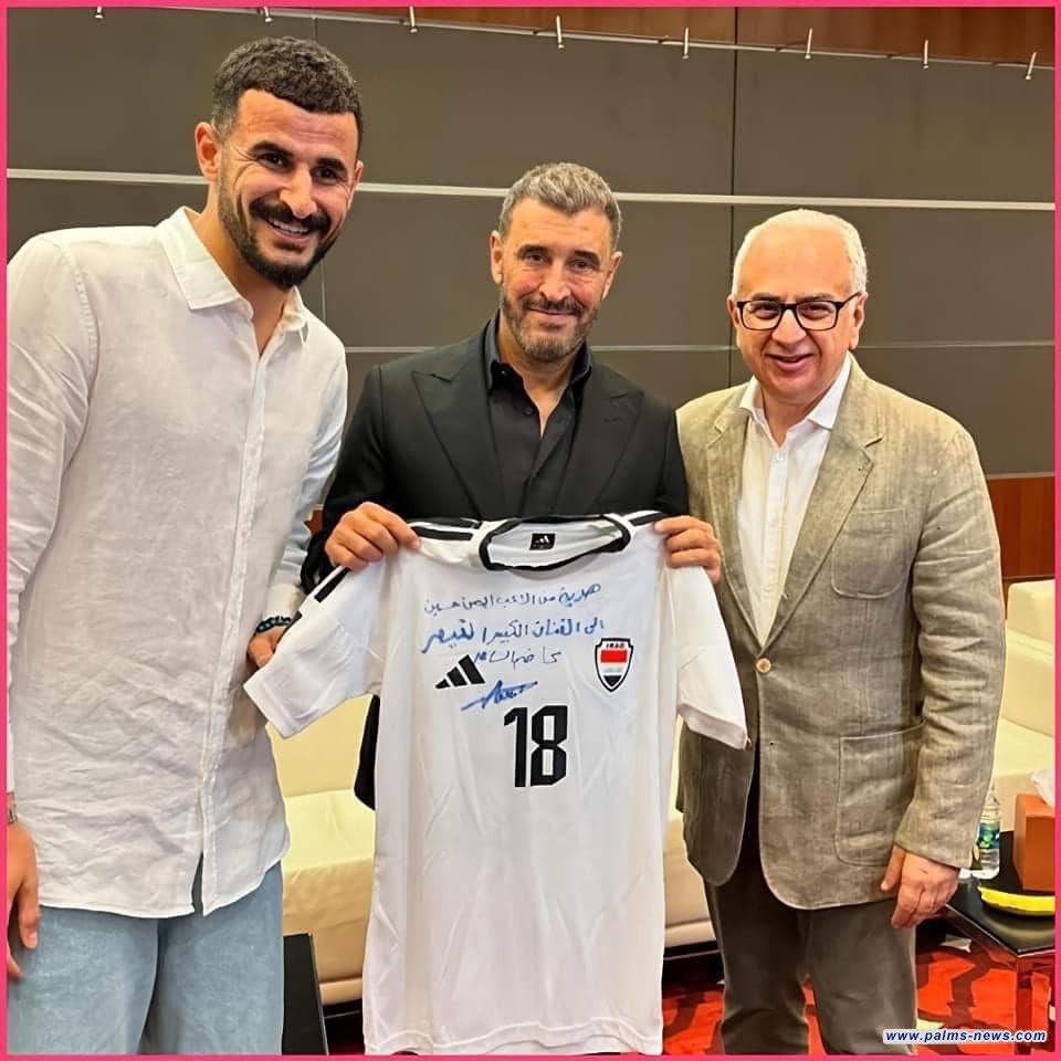 ماذا اهدى اللاعب ايمن حسين القيصر كاظم الساهر؟