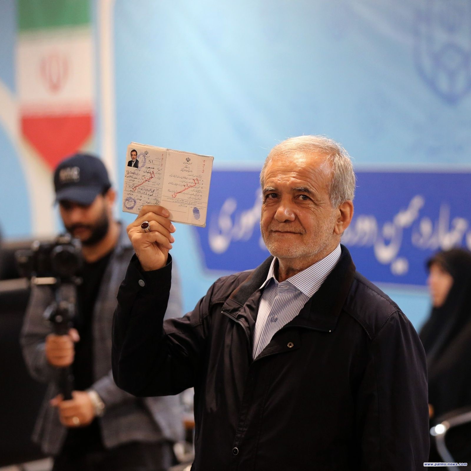 برشكيان : طهران ستضع تعزيز العلاقات مع جيرانها على رأس أولوياتها