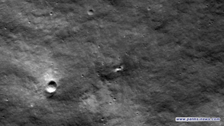 ناسا تنشر صورة لحفرة جديدة على سطح القمر
