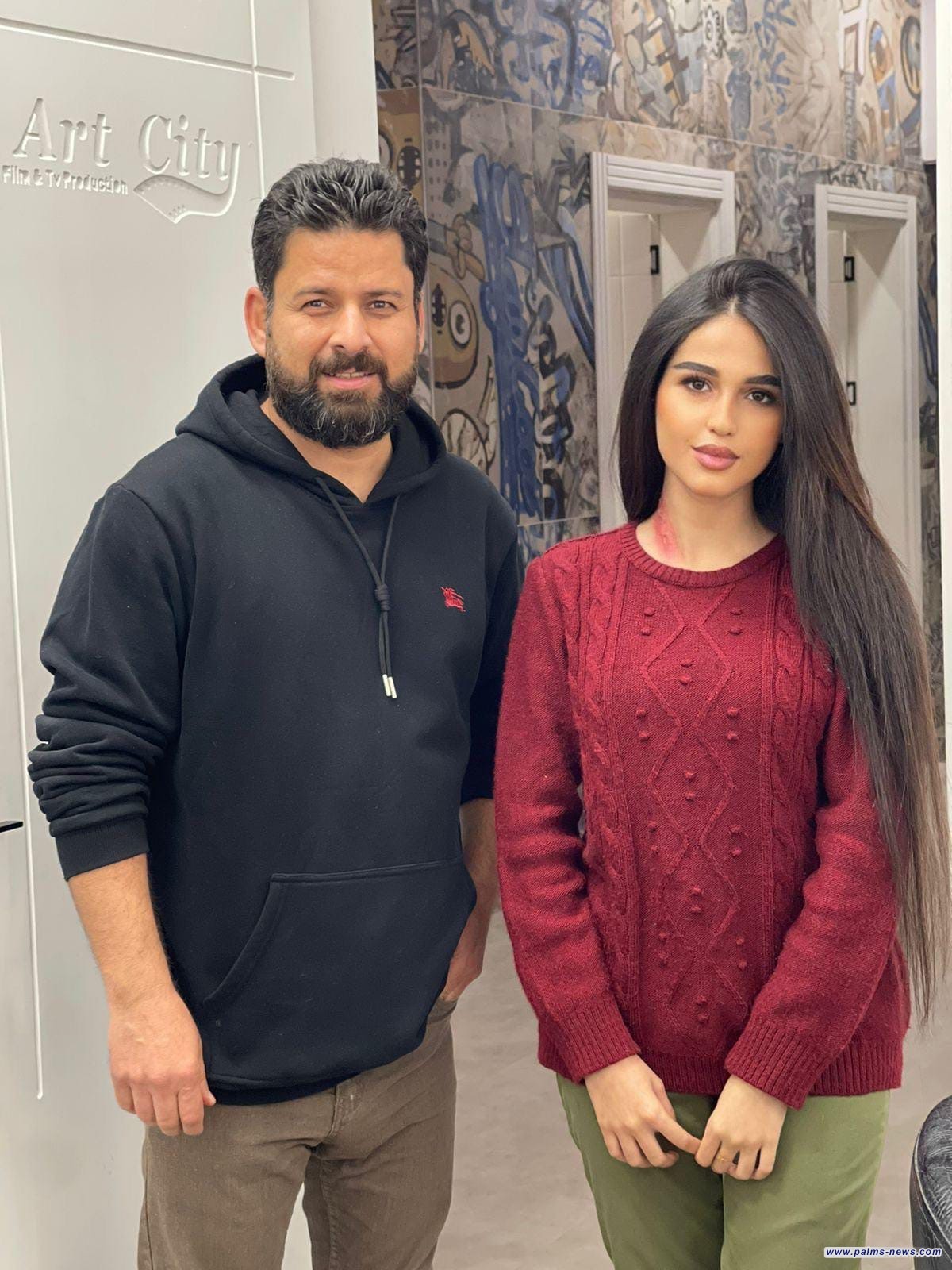 الفنانة منة الحيالي لنخيل عراقي : أنا أول فنانة في العائلة وخلقت للفن