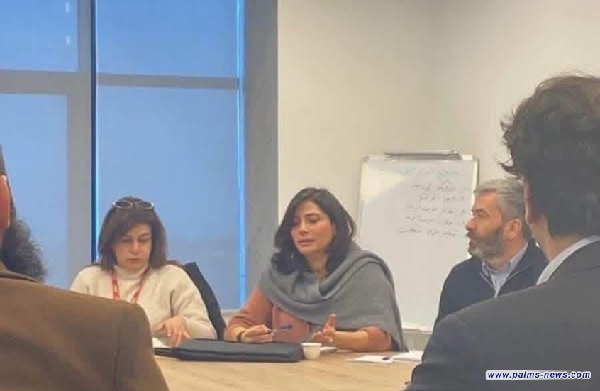 صورة لابنة آصف شوكت في "اجتماع وزاري" تثير ضجة في سوريا