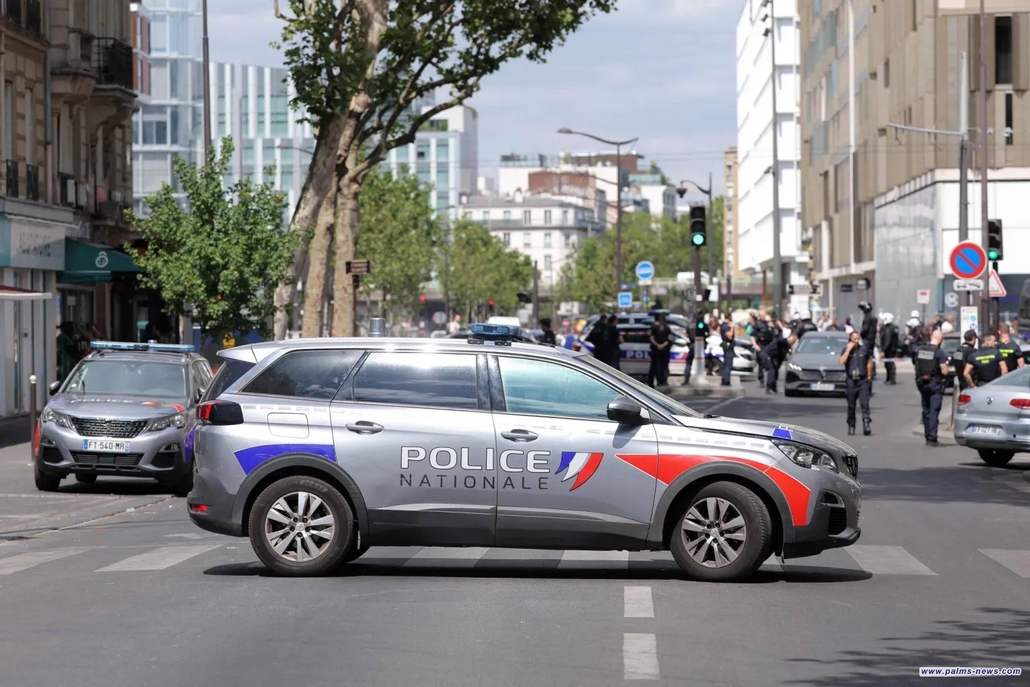 ثلاثة جرحى بحادث طعن في باريس... وتوقيف مشتبه به