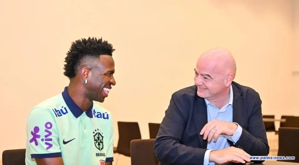 إنفانتينو : يجب مكافحة العنصرية في كرة القدم