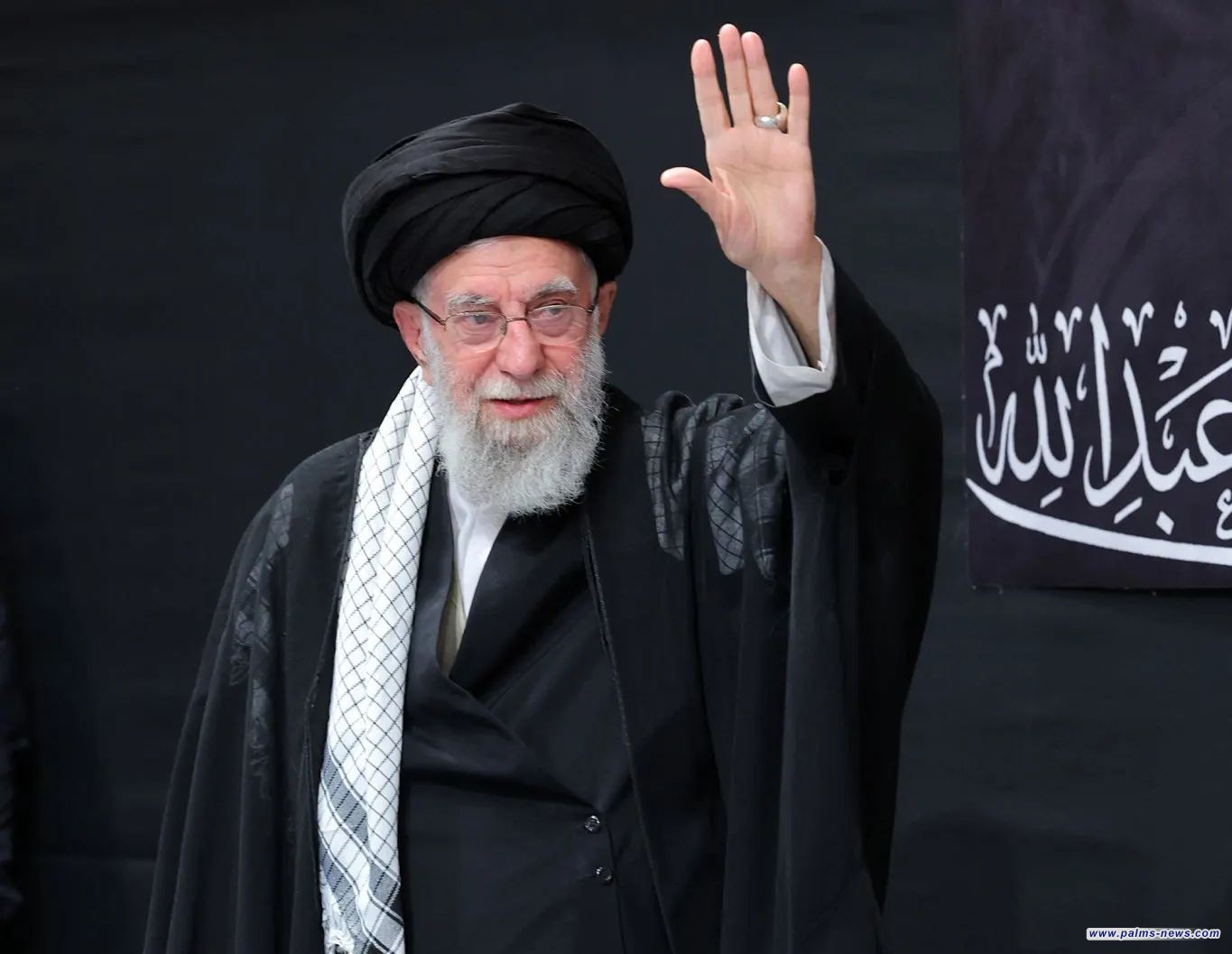 المرشد الأعلى السيد علي الخامنئي ينشر "رسالة غامضة" للشعب الإيراني