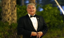 انتخاب خوان لابورتا رئيسا لبرشلونة لـ5 سنوات قادمة.