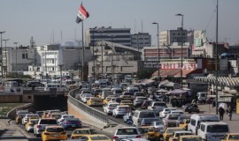 قائد عمليات بغداد يوجه بتنظيم حركة السير وتقليل الاختناقات المرورية