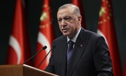 الرئيس التركي: عدد الوفيات جراء الزلزال ارتفع إلى 912 شخصاً