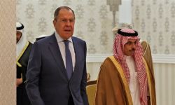 روسيا تعلنُ دعمها لمفاوضات إقامة الدولة الفلسطينية