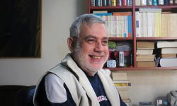 رحيل السوري أسامة منزلجي..العالم العربي يفقد أحد أهم مترجميه