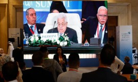 عاجل   الرئيس الفلسطيني محمود عباس من قمة مصر للسلام " لن نرحل وسنبقى في أرضنا وسنموت من أجلها حتى تحريرها"