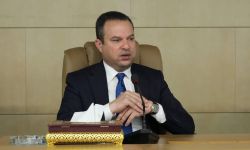 دائرة قصر المؤتمرات تقيم ورشة تثقيفية للتعريف بنظام الإدارة البيئية