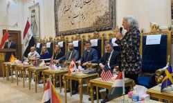 سفيرة أميركا عن شيوخ العشائر العراقية: رؤيتهم مهمة لبناء عراق أقوى