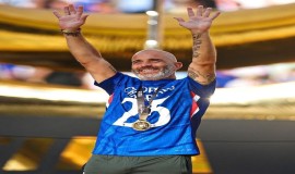 تشيلسي يعلن إستقالة مدربه إنزو ماريسكا من منصبه.