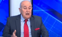 خبير يشنُّ هجوماً عنيفاً على مصرفي الرافدين والرشيد