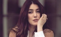 كندة علوش لأولياء الأمور : " مواقع التواصل مليئة بناس غير سوية أخلاقيًا وعقليًا وجنسيًا"