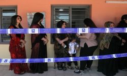 "الديمقراطي" يتصدر النتائج الأولية للانتخابات