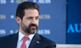 قوباد طالباني: حكومة الإقليم عاجزة عن حل الأزمات.