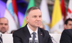 رئيس بولندا:  أوكرانيا غير قادرة على اختراق خط الدفاع الروسي