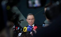 رئيس بولندا يرفض التقاط صورة جماعية في قمة المناخ