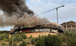 أربيل.. اندلاع حريق كبير في أحد الكافيهات