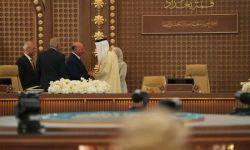 الإعلان عن تشكيل لجنة عربية مفتوحة بقيادة العراق والبحرين