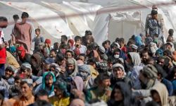 إيران تقررُ ترحيل مليوني مهاجر غير نظامي من بلادها