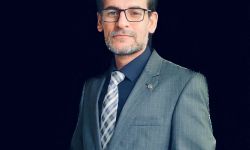 تكليف الدكتور ناصر سماري بإدارة عمادة كلية الفنون الجميلة في البصرة