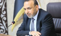 وزير العمل يعلن إطلاق المنحة الطلابية لشهر كانون الثاني المنصرم