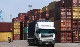 التجارة: الشروع بإجراءات لتسهيل دخول البضائع وتقليل كلف النقل