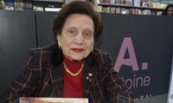 رحيل الكاتبة والناقدة نازك سابا يارد