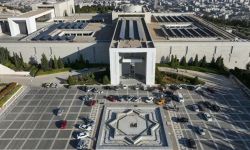 قصف "إسرائيلي" يستهدف محيط القصر الرئاسي في دمشق