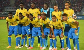وزارة الرياضة الغابونية توقف نشاط المنتخب الأول وتحل الجهاز الفني