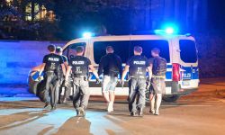 إيطالي يسرق 120 هاتفا محمولا في سويسرا ويفر بها إلى بلاده