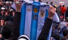 الدوري الأرجنتيني يوقف المباريات في الدقيقة 10 تكريماً ليونيل ميسي
